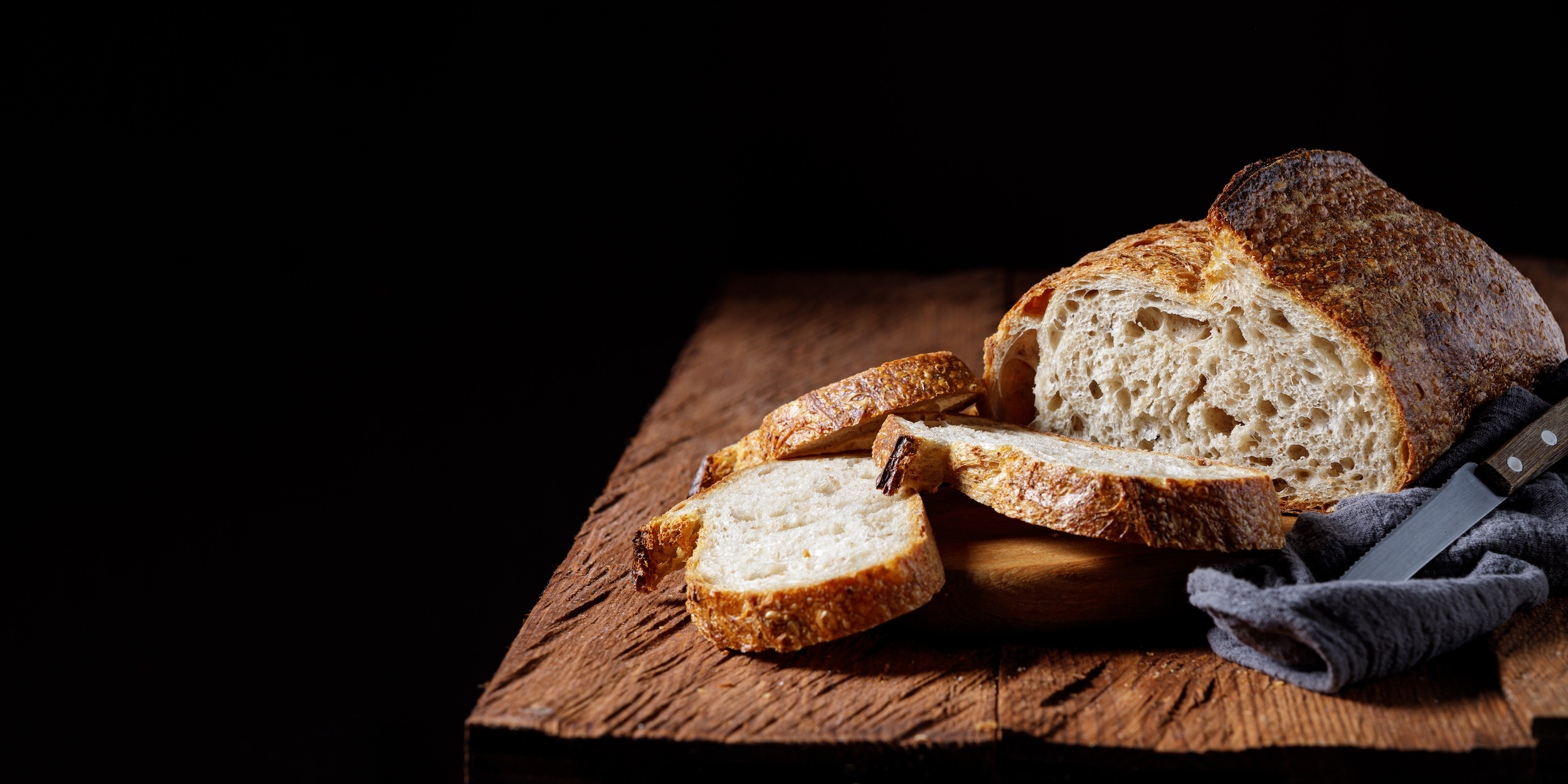 Chleb rzemieślniczy z gumą ksantanową
